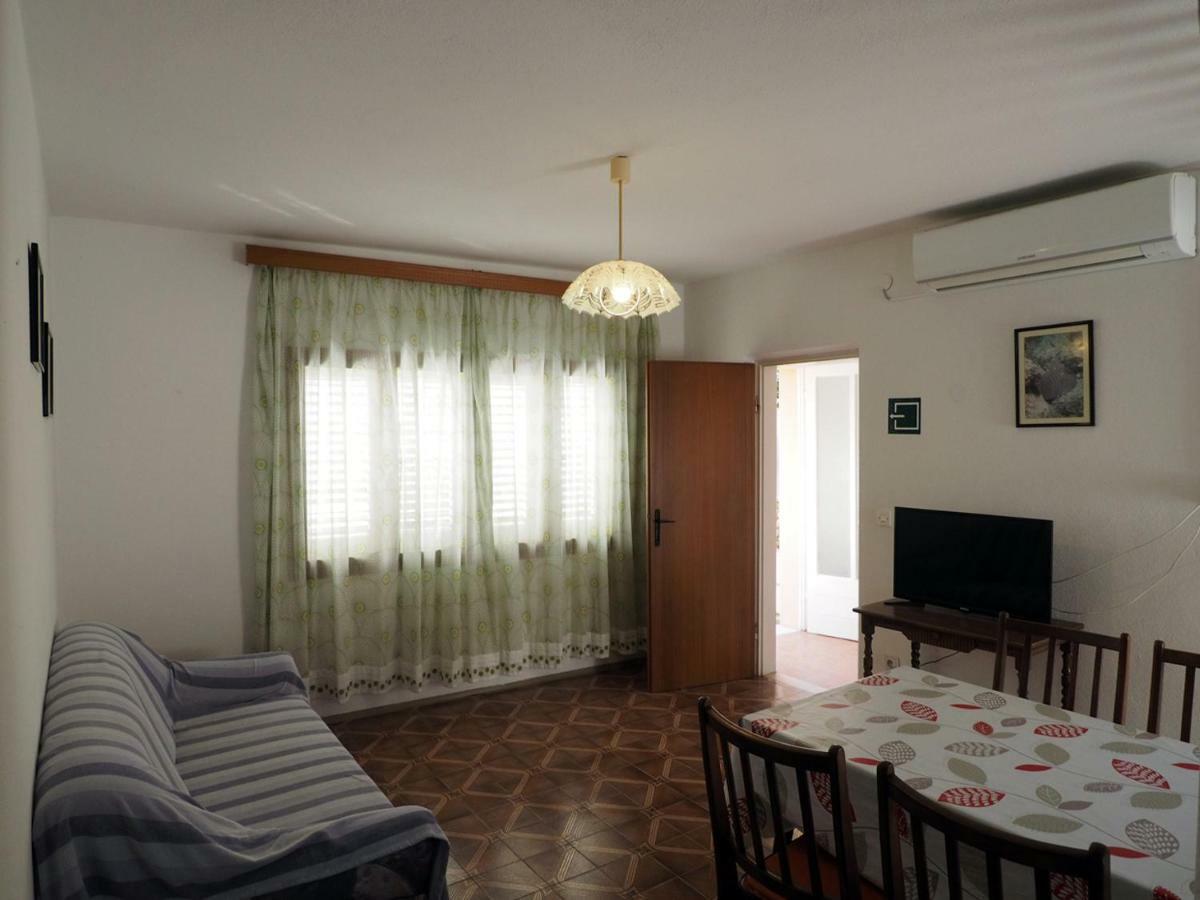 Apartments Skorin Lumbarda Exterior photo